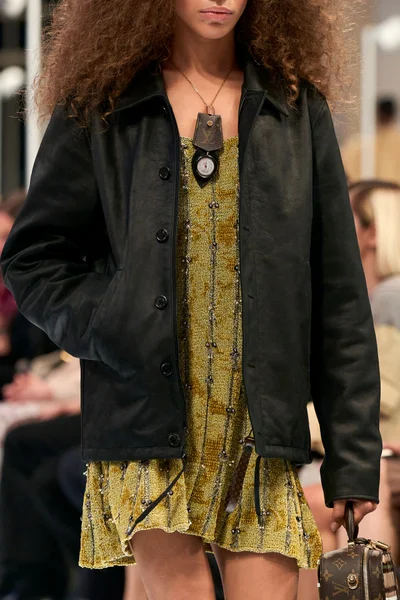Look 113